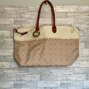 NEUTRAL DUFFLE BAG / Faux Leather Handless‎ / Removable Shoulder Strap (NWT)